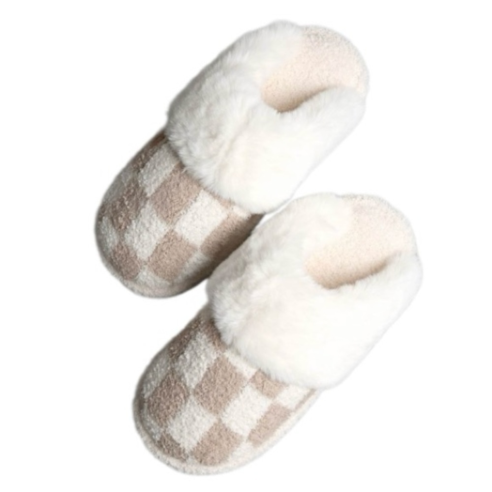 Checkers Faux Fur Cuff Indoor Mule Slippers S/M (Women 6-8 Men 5-7)
